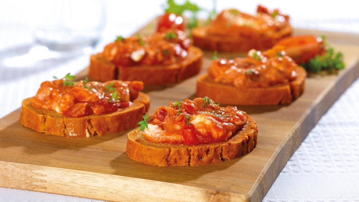 Bruschetta mit Tomaten (Eat by walking)