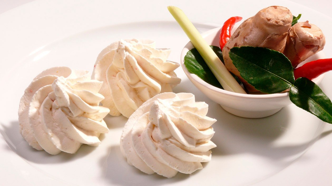 Asiatischer Zitronen-Schaum Asiatischer Zitronen-Schaum