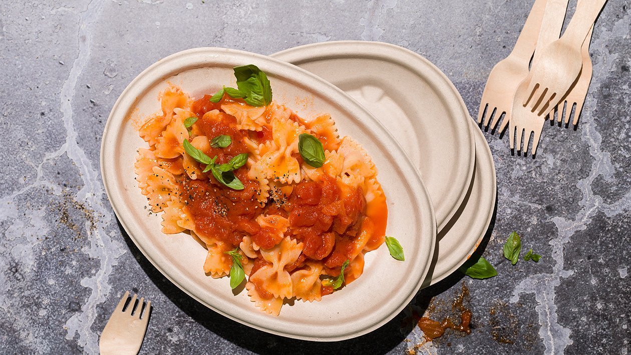 Farfalle Napoli to go Farfalle Napoli to go