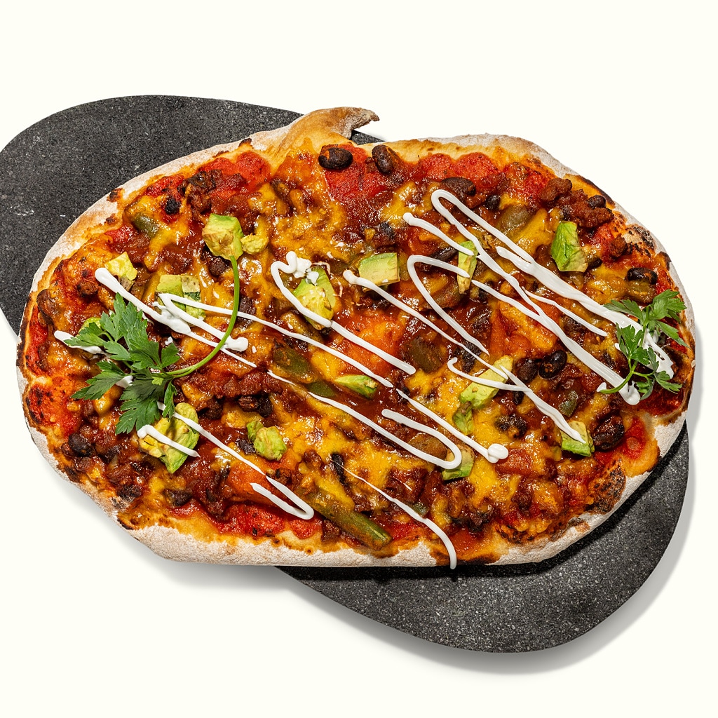 Mexican Pinsa mit AvocadoLimetten-Mayo und Spicy Cheese