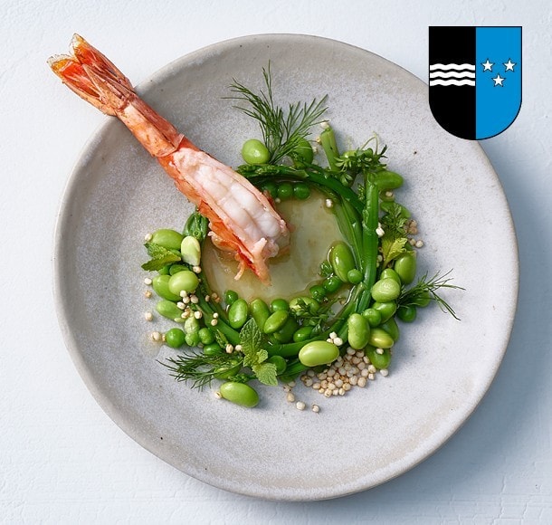 Grüner Spargel-Erbsen-Edamame Salat mit Riesencrevette