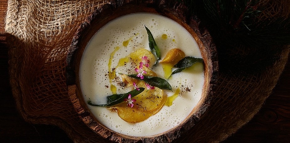 Cremige Kartoffelsuppe mit Salbei