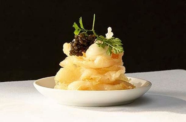 Crevetten-Reispapier Cracker mit Kaviar