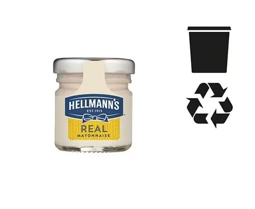 Glas mit Metalldeckel