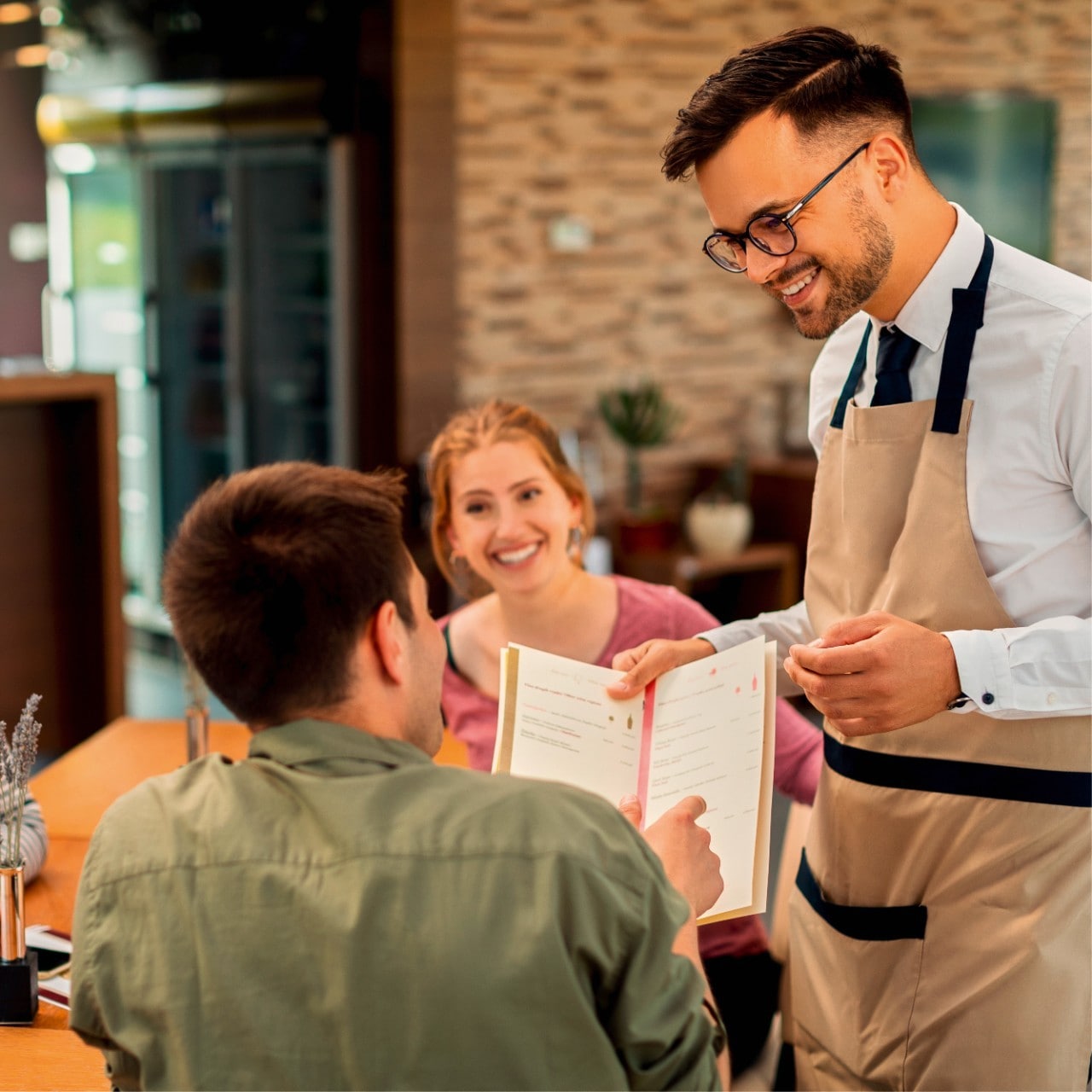 Votre interlocuteur Glace & Bidon