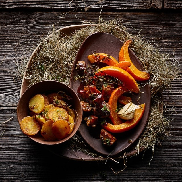Emincé de foie de porc, pommes boulangère et courge au four