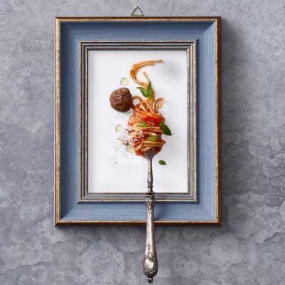 Polpette con spaghetti al pomodoro / Boulettes de viande et spaghetti à la tomate