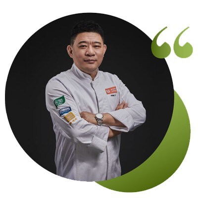 Philip Li, chef de cuisine Philip Li, chef de cuisine