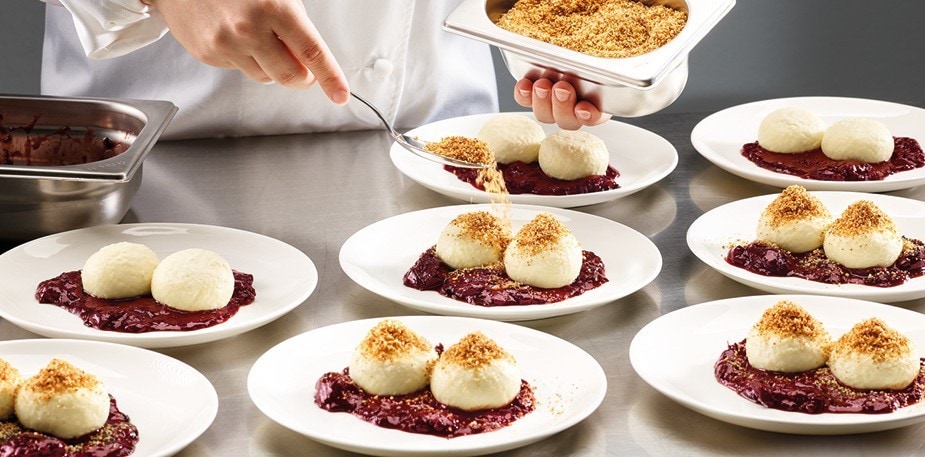 Régale les papilles des seniors avec de savoureux dîners sucrés!